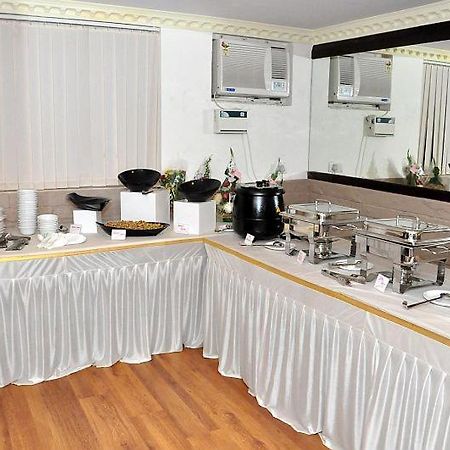 Hotel Chandrageet 波尔沃林 外观 照片