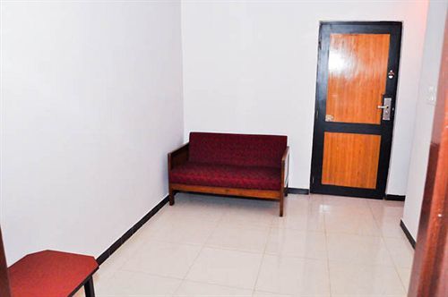 Hotel Chandrageet 波尔沃林 外观 照片