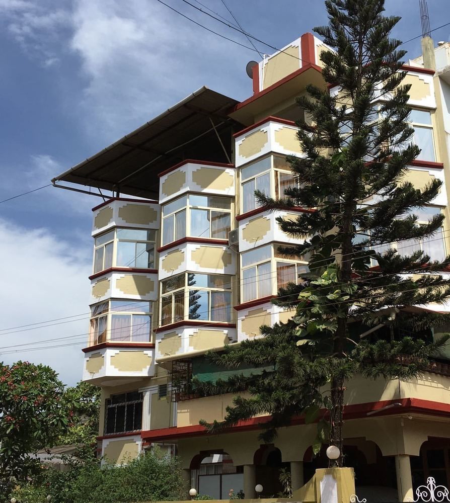Hotel Chandrageet 波尔沃林 外观 照片