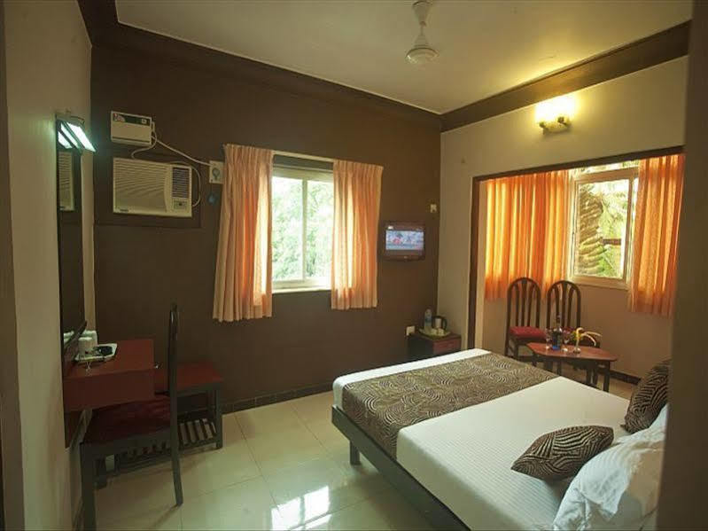Hotel Chandrageet 波尔沃林 外观 照片